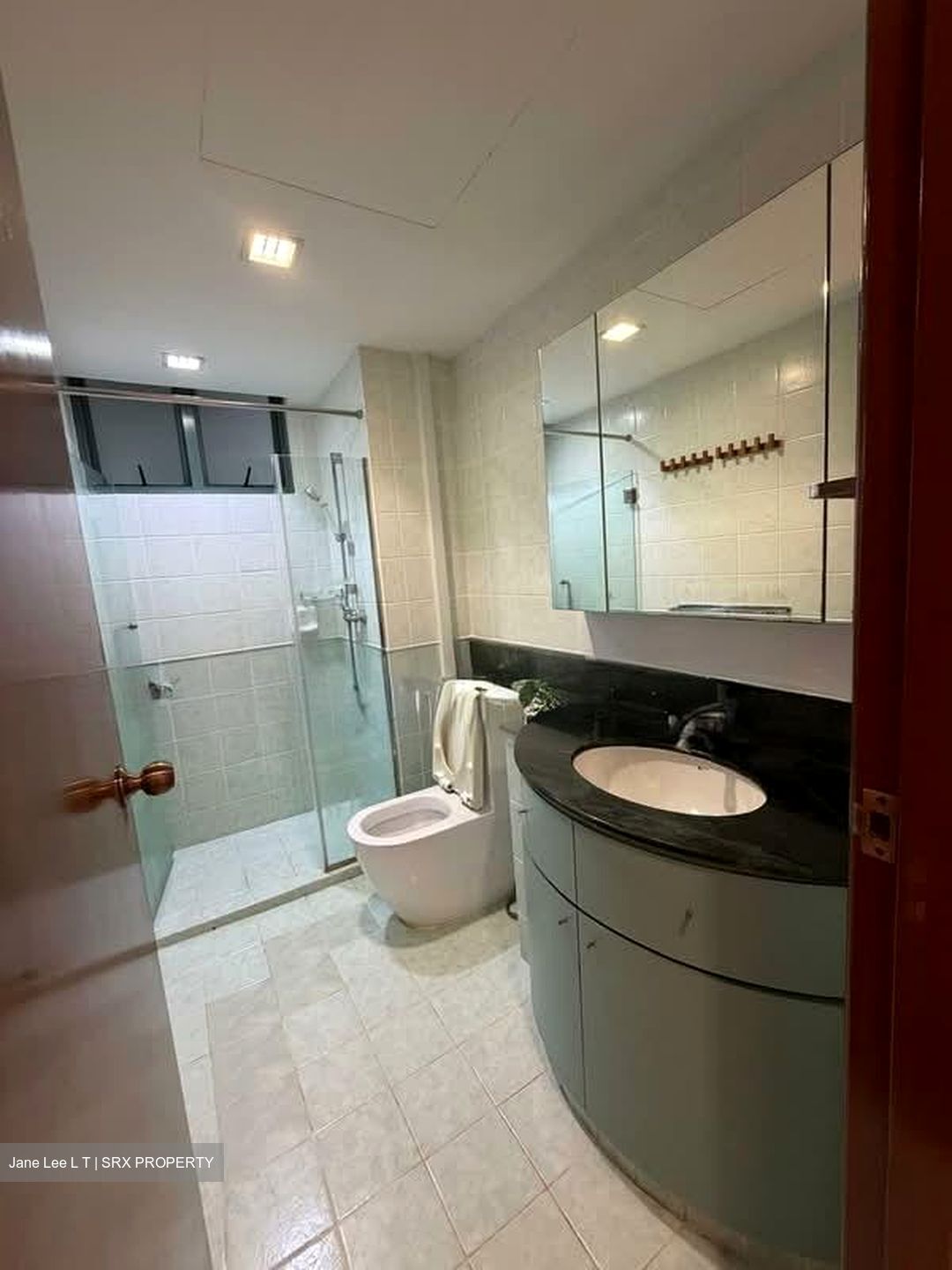 Summerdale (D22), Condominium #587162241